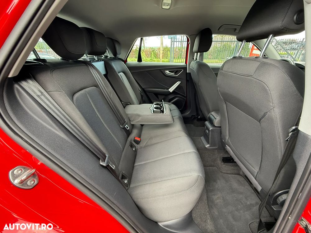 Audi Q2 1.0 30 TFSI Design - 9