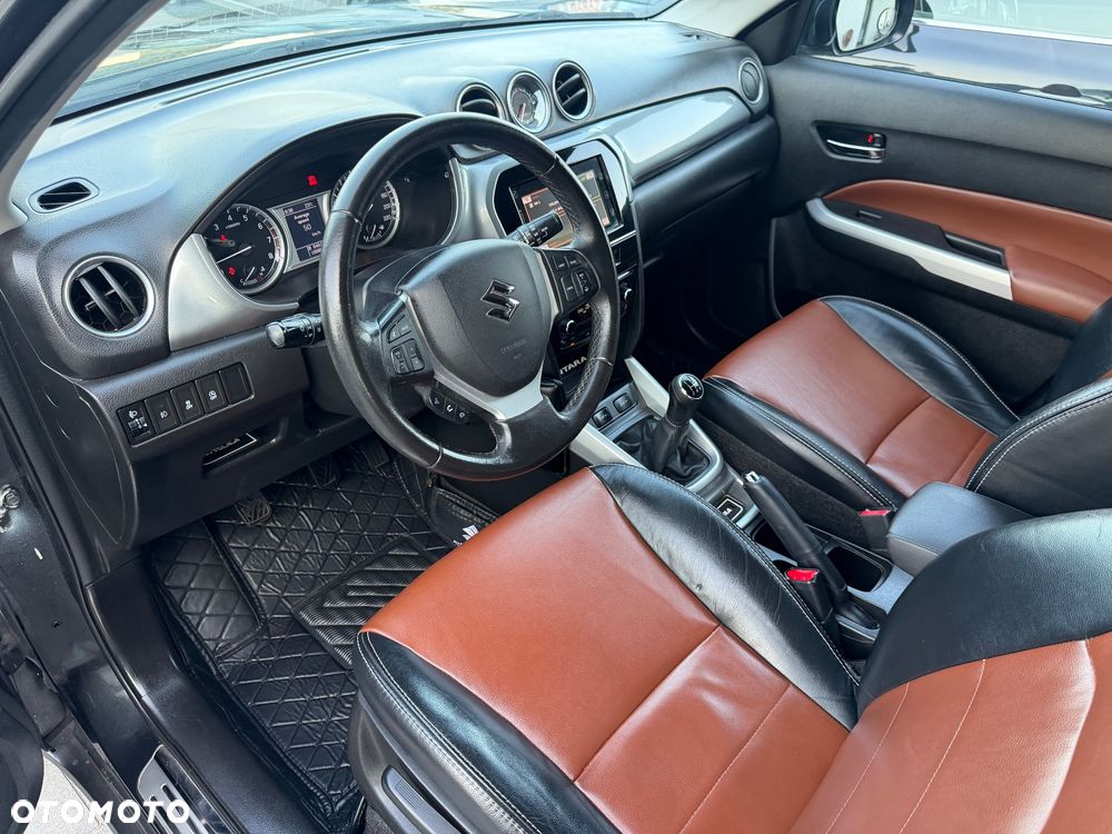 Suzuki Vitara 1.6 Premium 2WD - 15