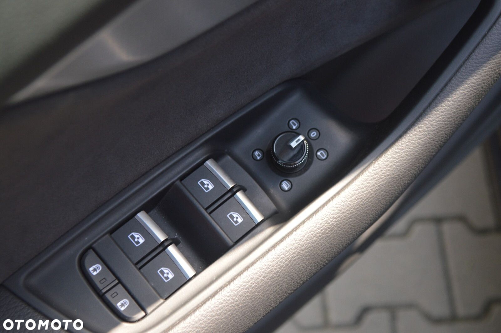 Audi SQ8 - 8