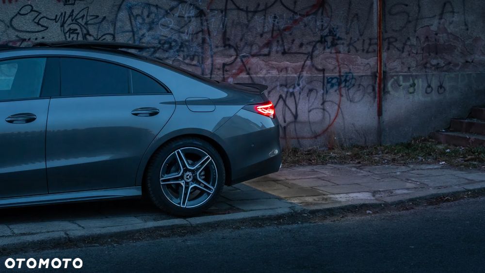 Mercedes-Benz CLA 180 d 7G-DCT AMG Line - 6