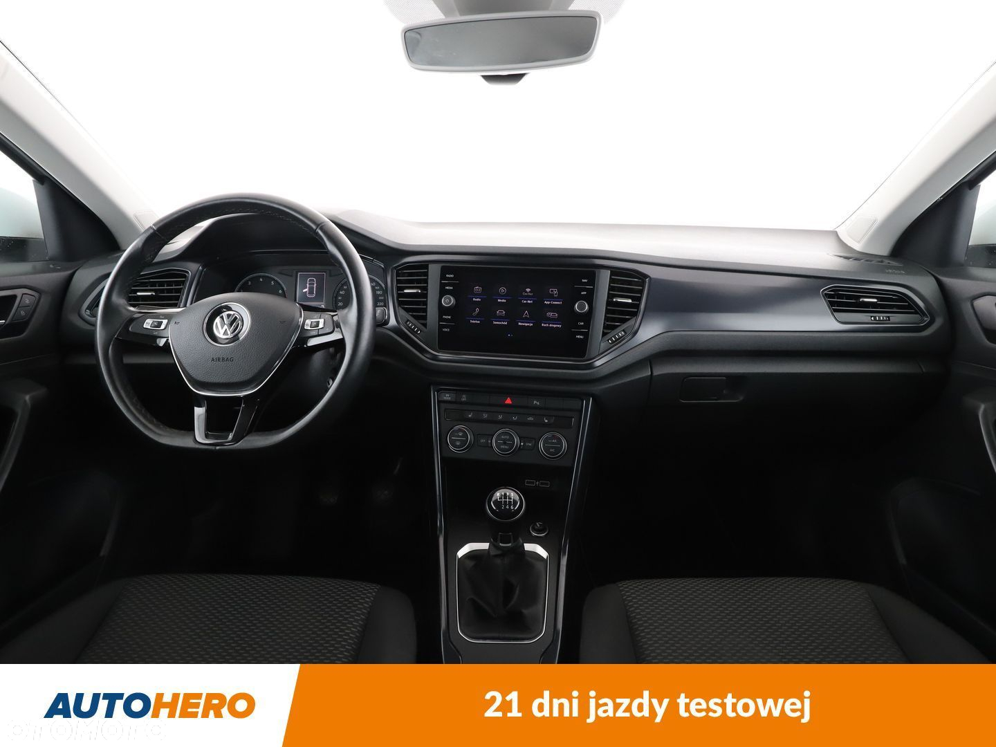 Volkswagen T-Roc - 12
