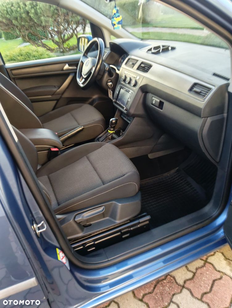 Volkswagen Caddy Maxi 2.0 TDI Trendline DSG - 14