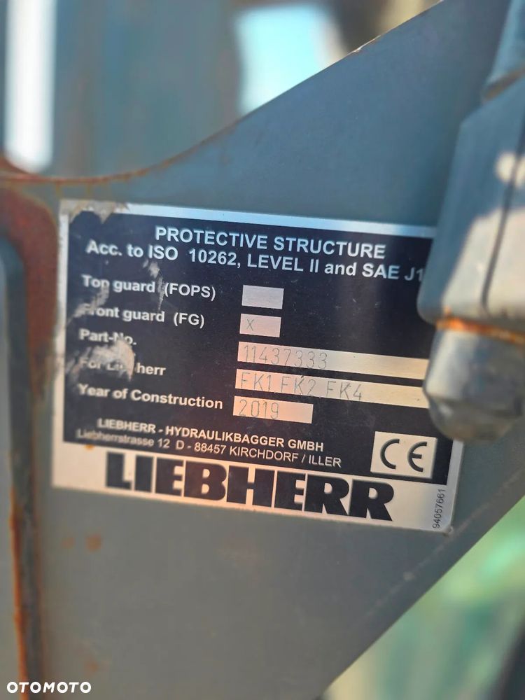 Liebherr A 914 Litronic jak TEREX CAT SENNEBOGEN M497 - 10
