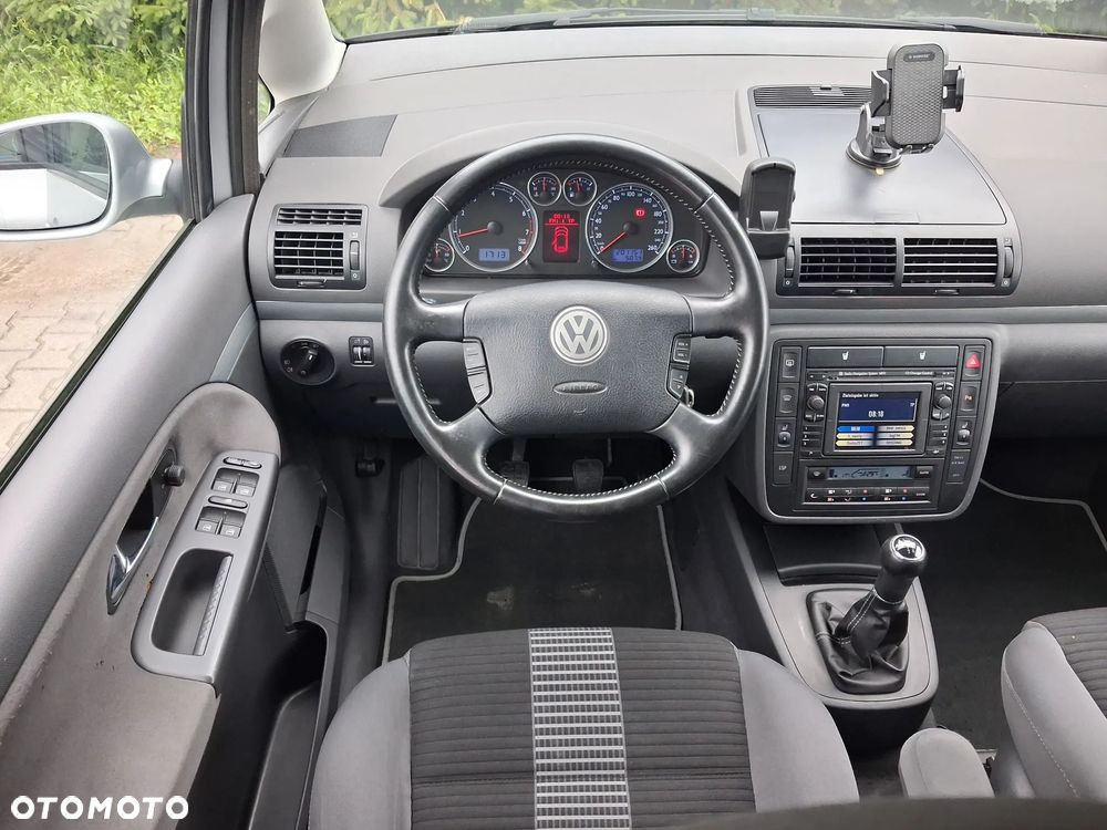 Volkswagen Sharan 1.8 5V Turbo United II - 25