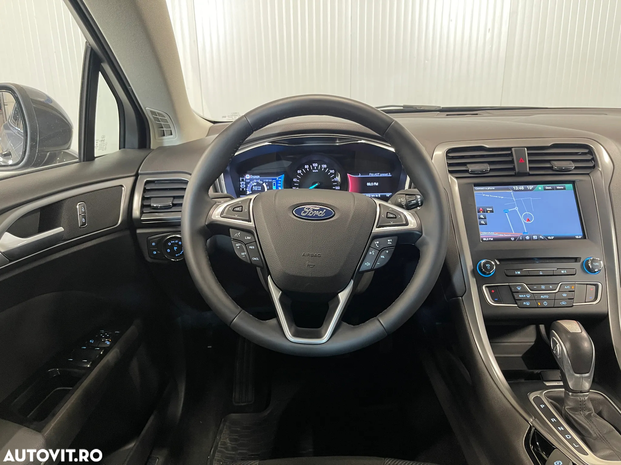 Ford Mondeo Vignale 2.0 Hybrid - 6