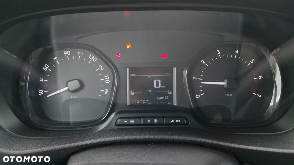 Toyota PROACE - 15