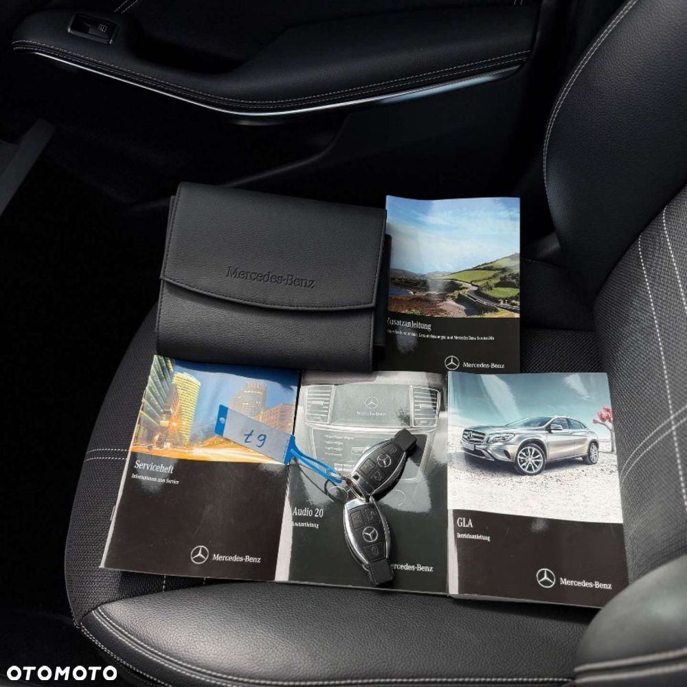 Mercedes-Benz GLA - 35