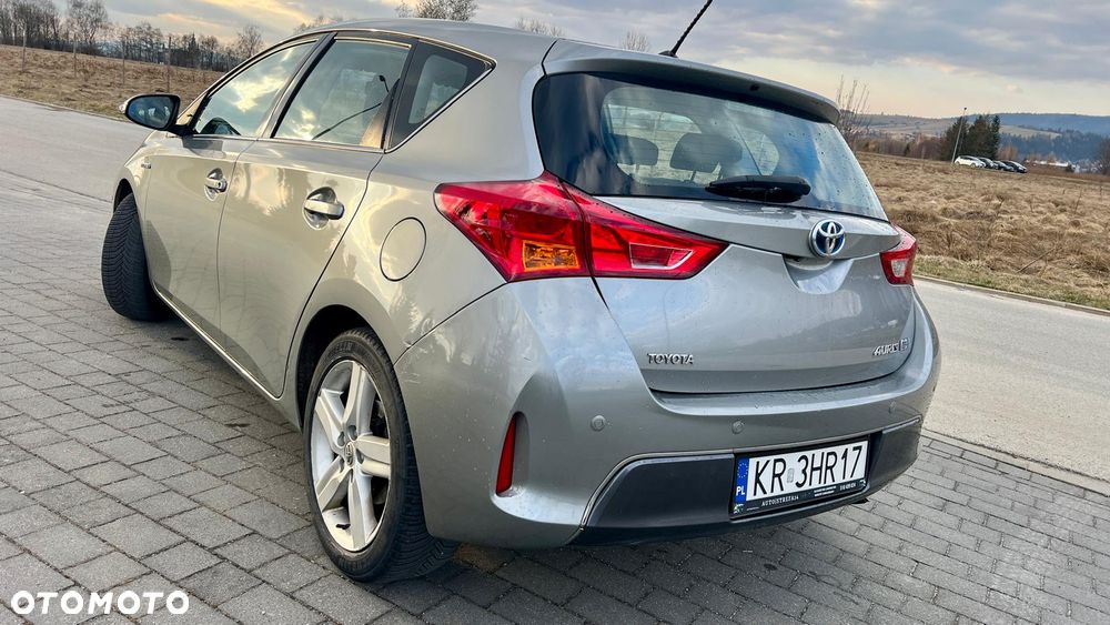 Toyota Auris - 7