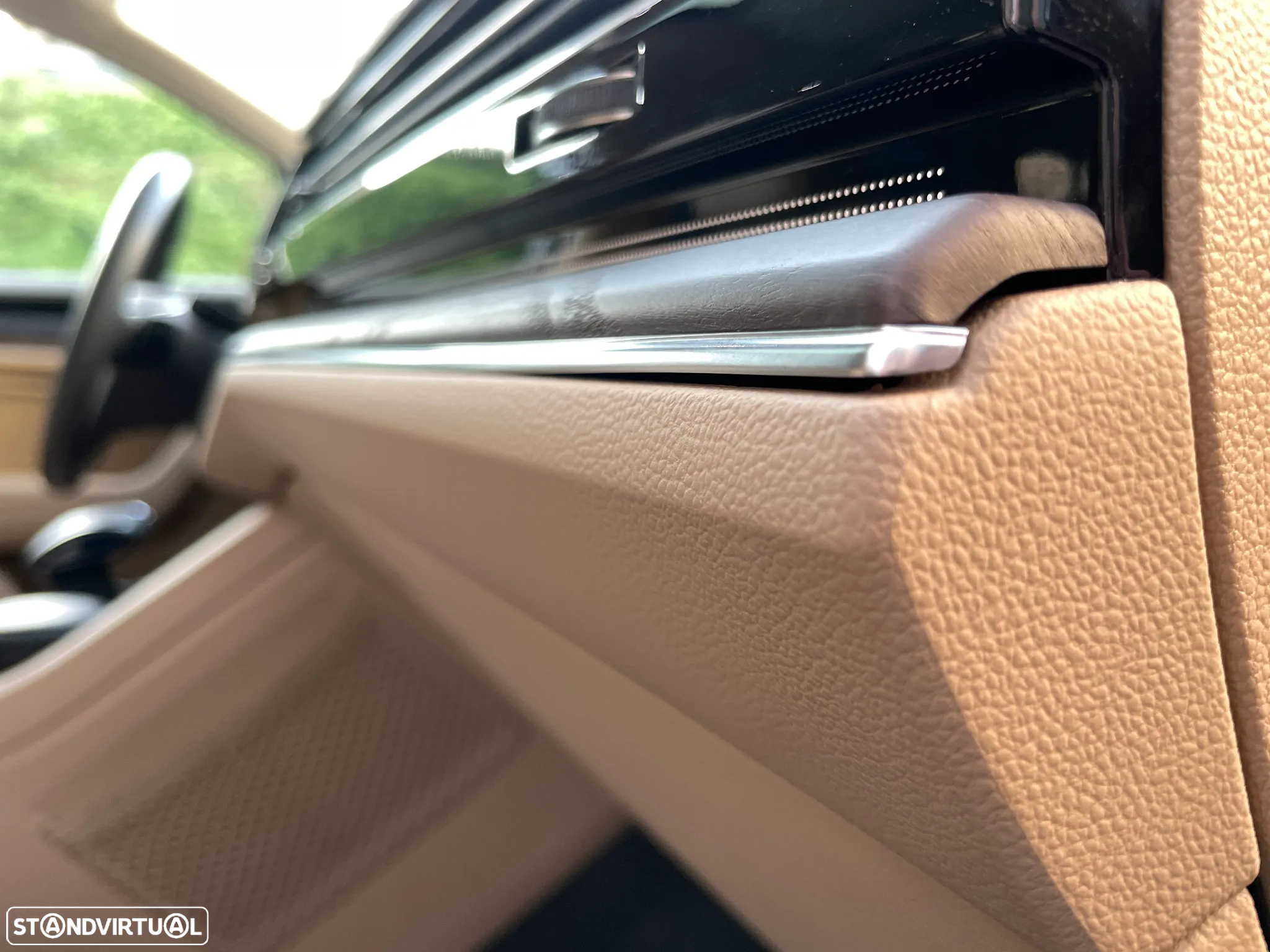 VW Touareg 3.0 TDI V6 Elegance Plus - 47