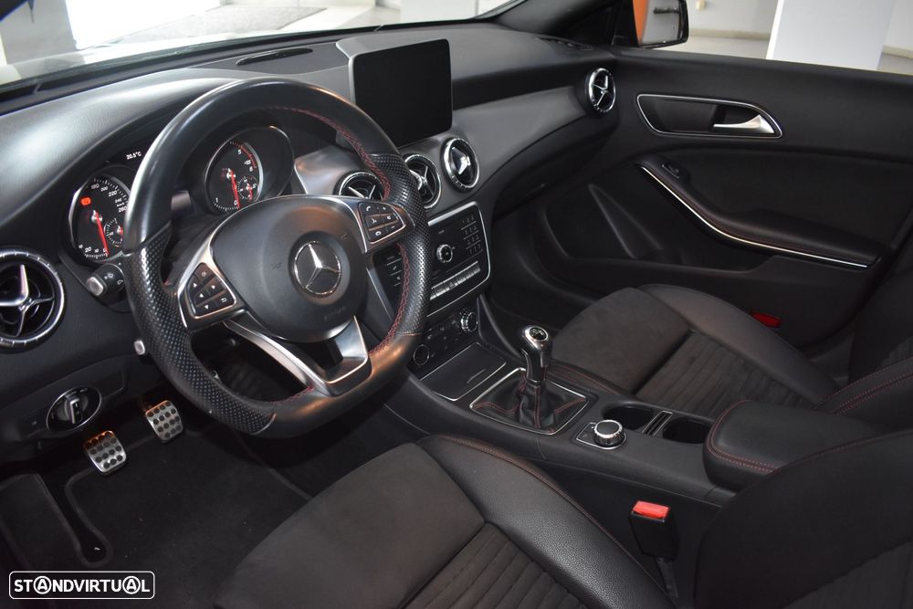 Mercedes-Benz CLA 180 - 24