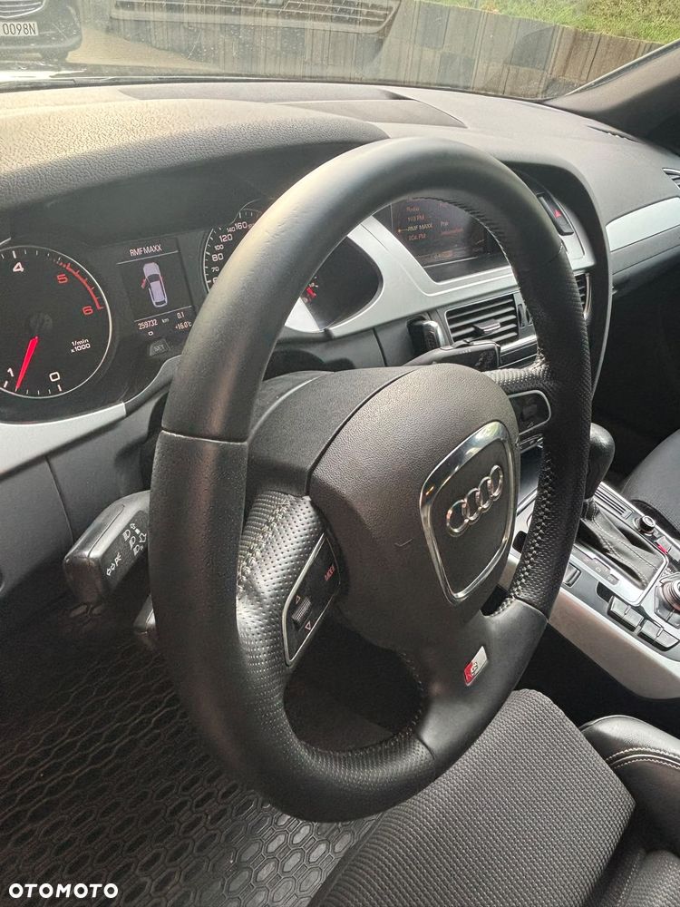 Audi A4 Avant - 10