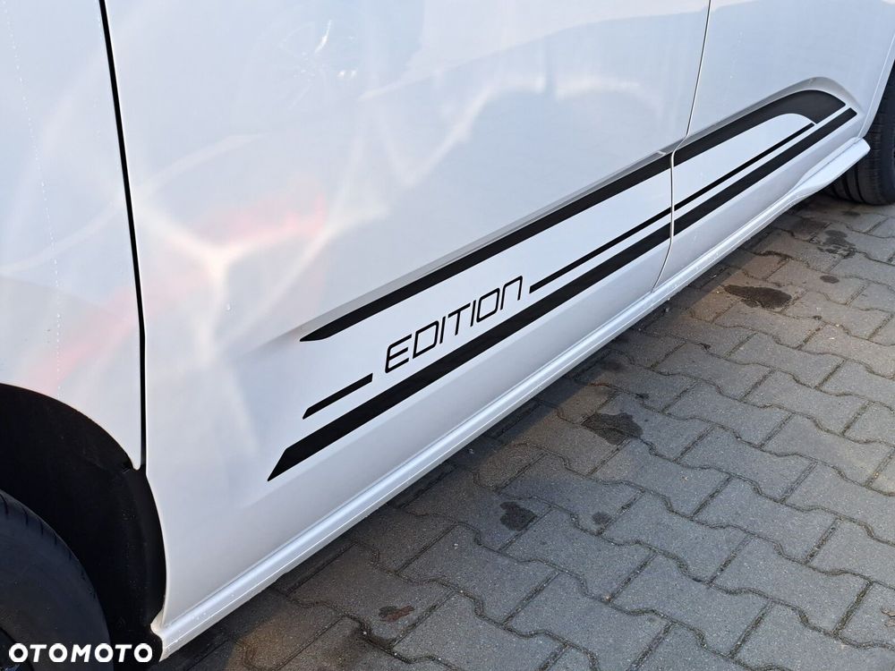 Volkswagen Multivan 2.0 TDI L2 Edition DSG - 9