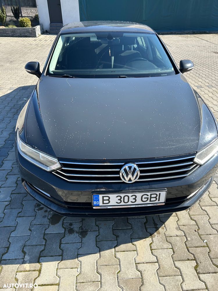 Volkswagen Passat - 5
