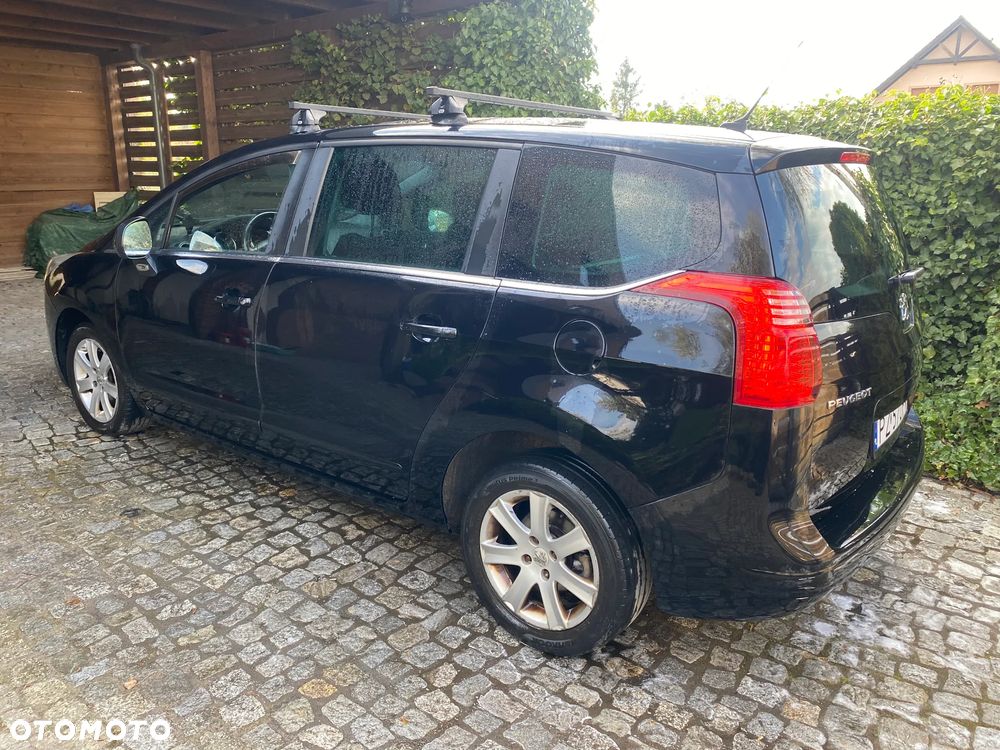 Peugeot 5008 HDI FAP 150 Premium - 3
