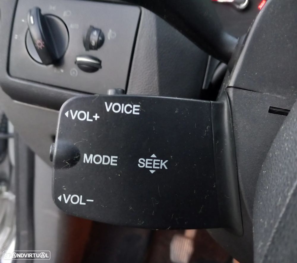 Ford Focus SW 1.6 TDCi Titanium - 17