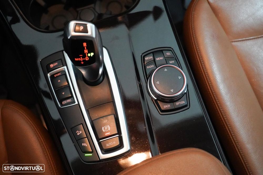 BMW X3 20 d xDrive xLine - 14