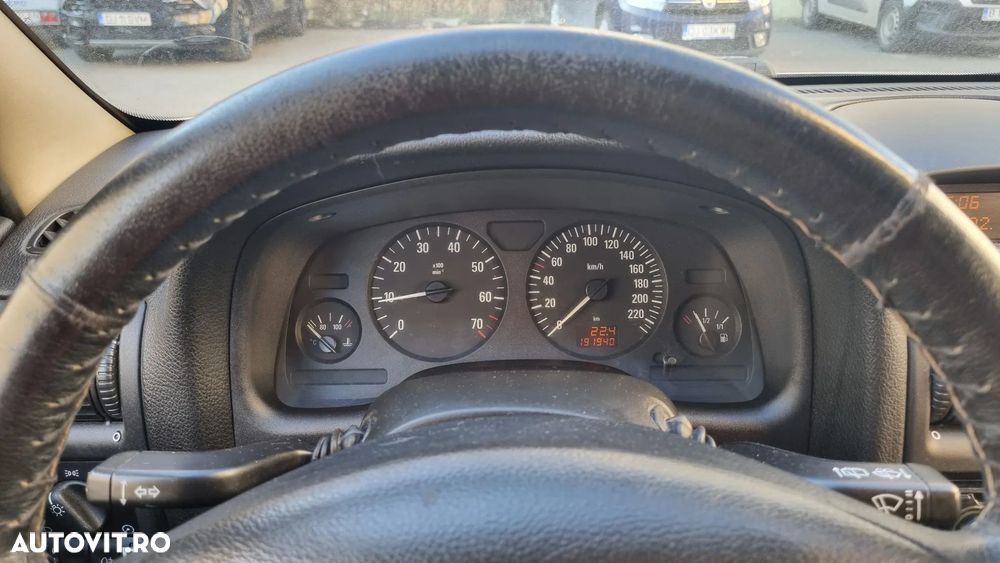 Opel Astra 1.4i Enjoy - 9