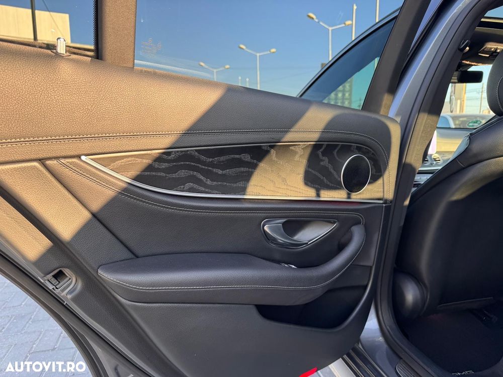 Mercedes-Benz E 220 d 9G-TRONIC AMG Line - 16