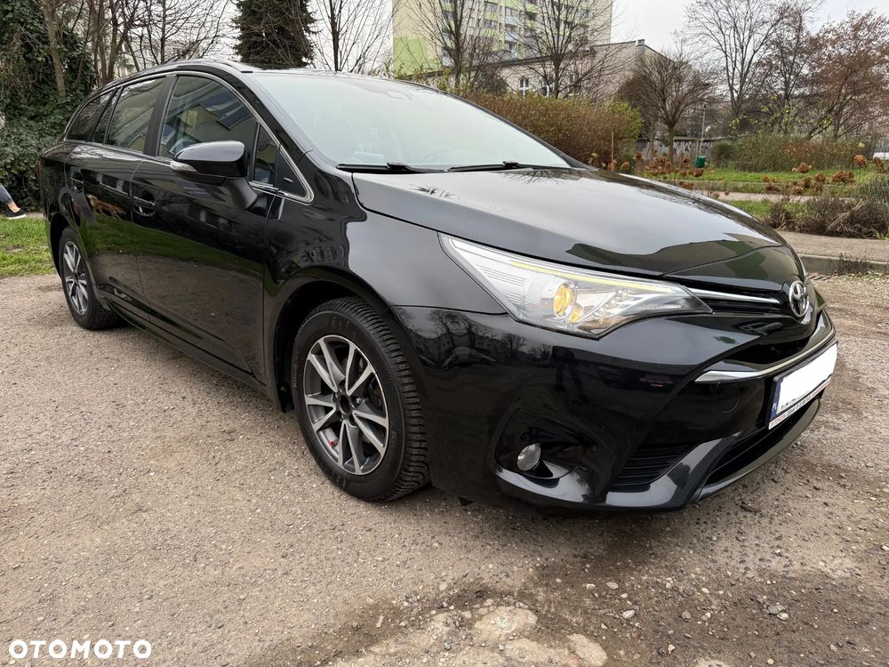 Toyota Avensis 2.0 Multidrive S Executive - 5