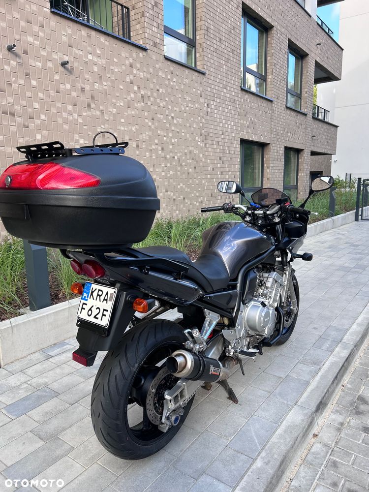 Yamaha FZS - 3