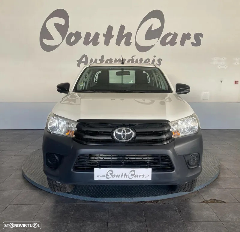 Toyota Hilux 2.4 D-4D 2WD CD - 9