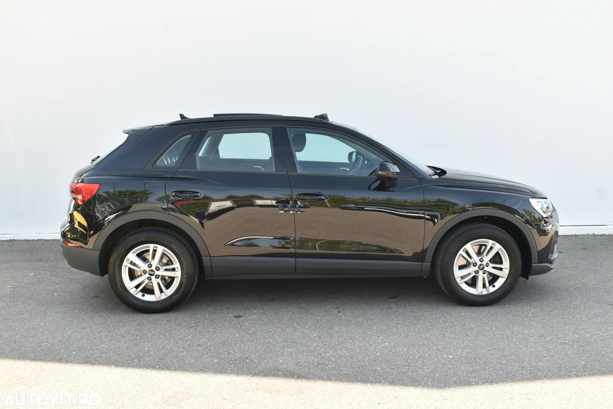 Audi Q3 1.4 45 TFSI e PHEV Basic - 4