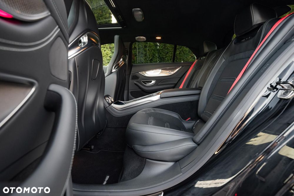 Mercedes-Benz AMG GT - 14