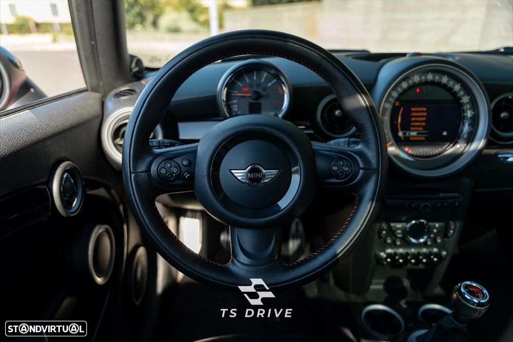 MINI 3 Portas John Cooper Works - 11