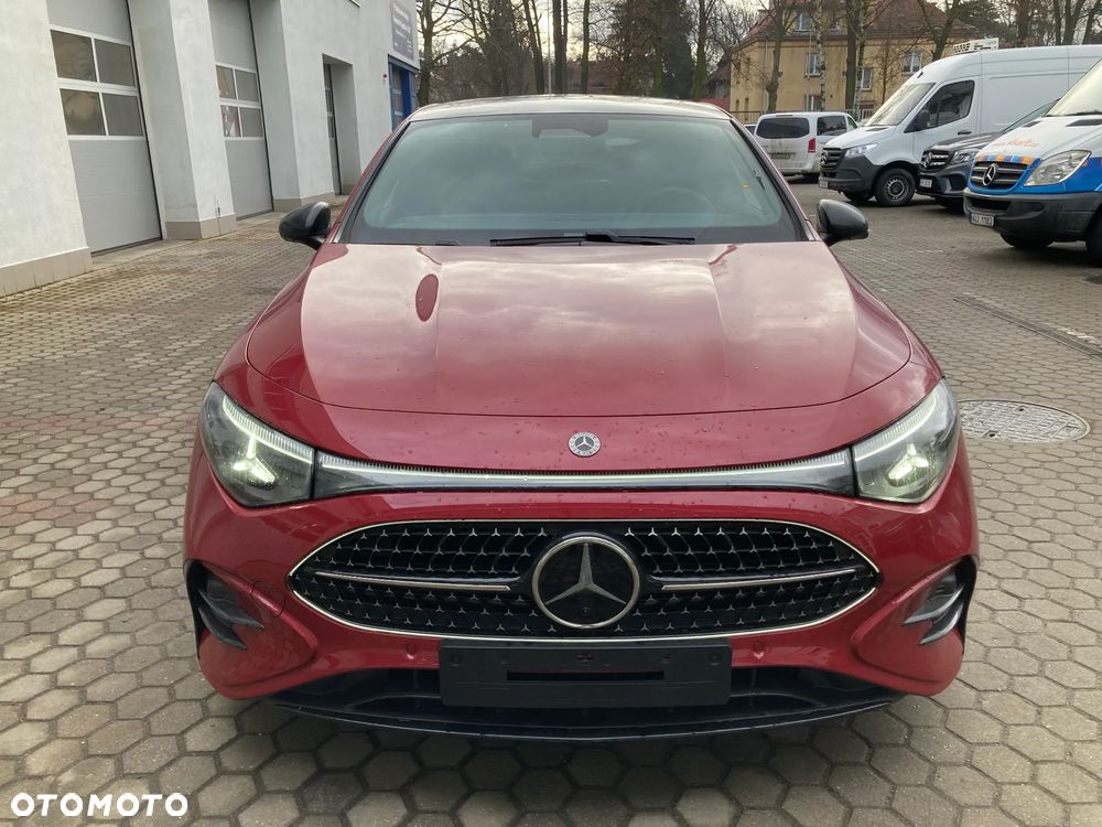 Mercedes-Benz CLA - 8