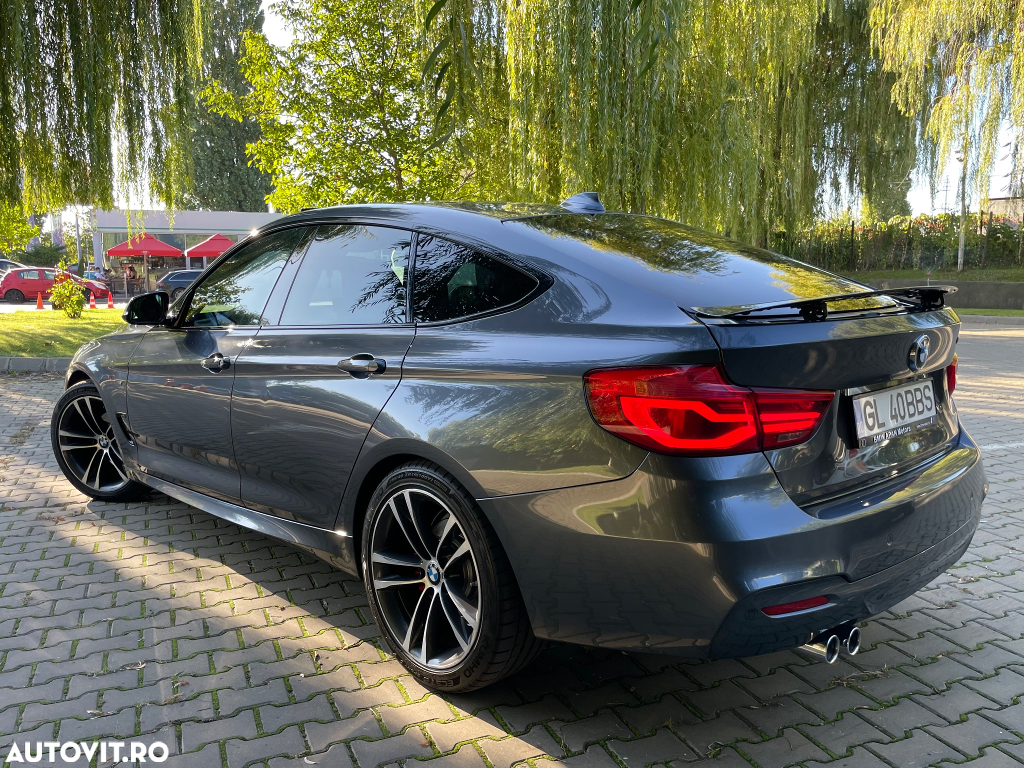 BMW Seria 3 320i GT Aut. M Sport - 12