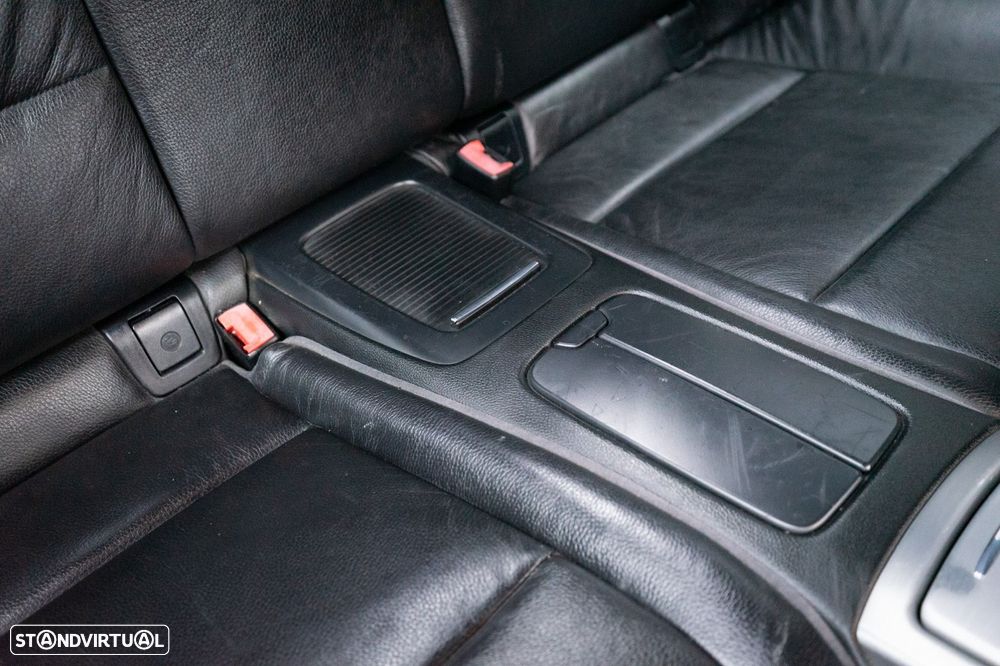 BMW 320 d Cabrio Auto - 28