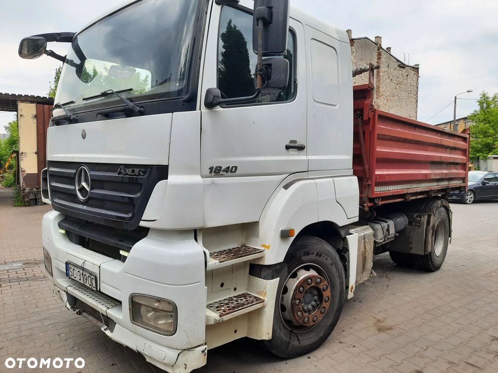 Mercedes-Benz AXOR - 1