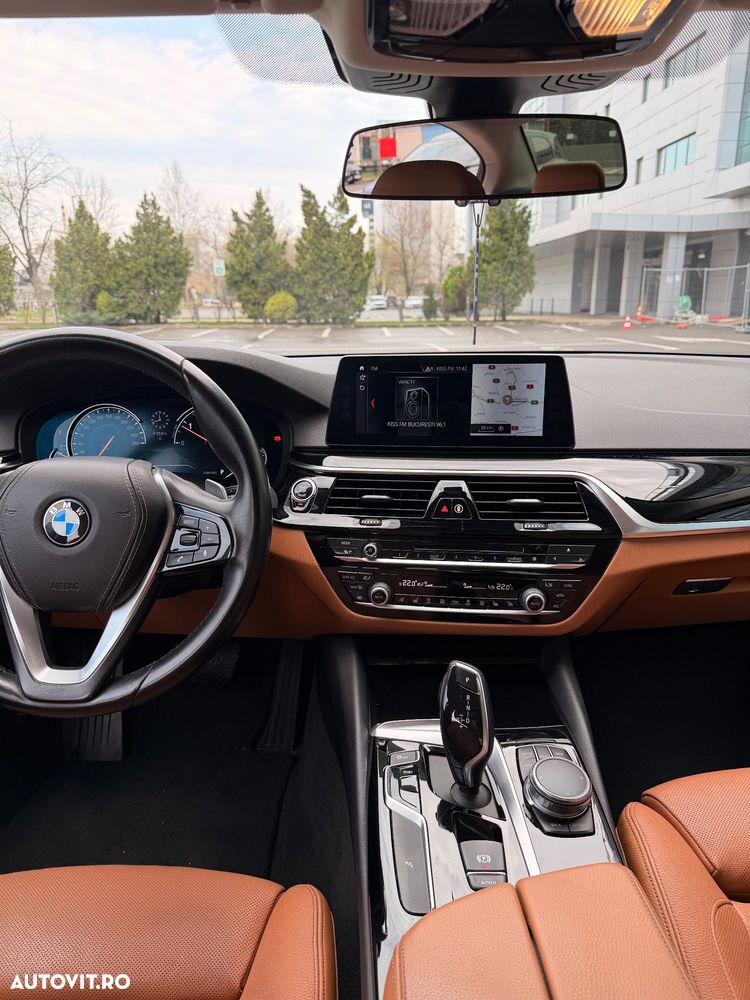 BMW Seria 5 520d AT - 3