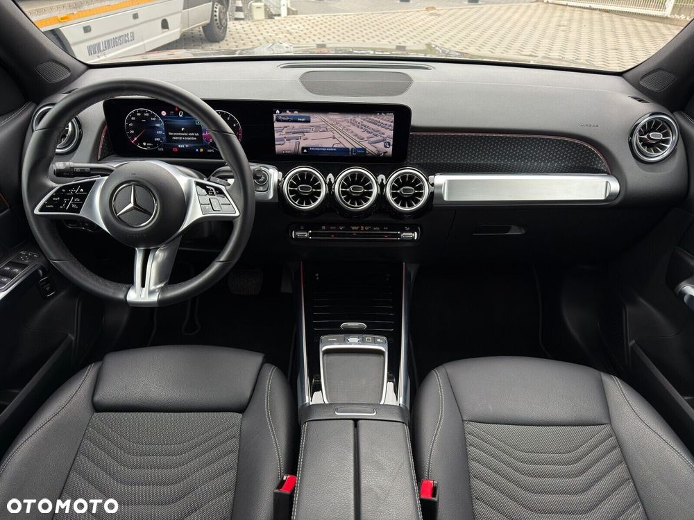 Mercedes-Benz GLB 200 Progressive 7G-DCT - 21