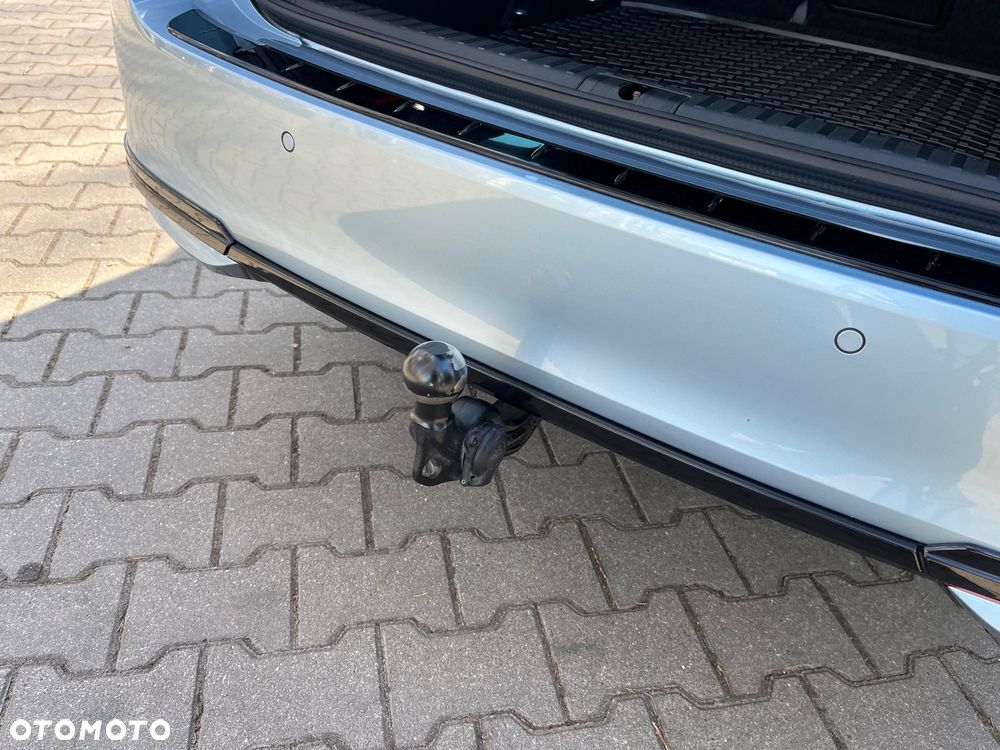 Skoda Octavia 2.0 TDI Sportline DSG - 34