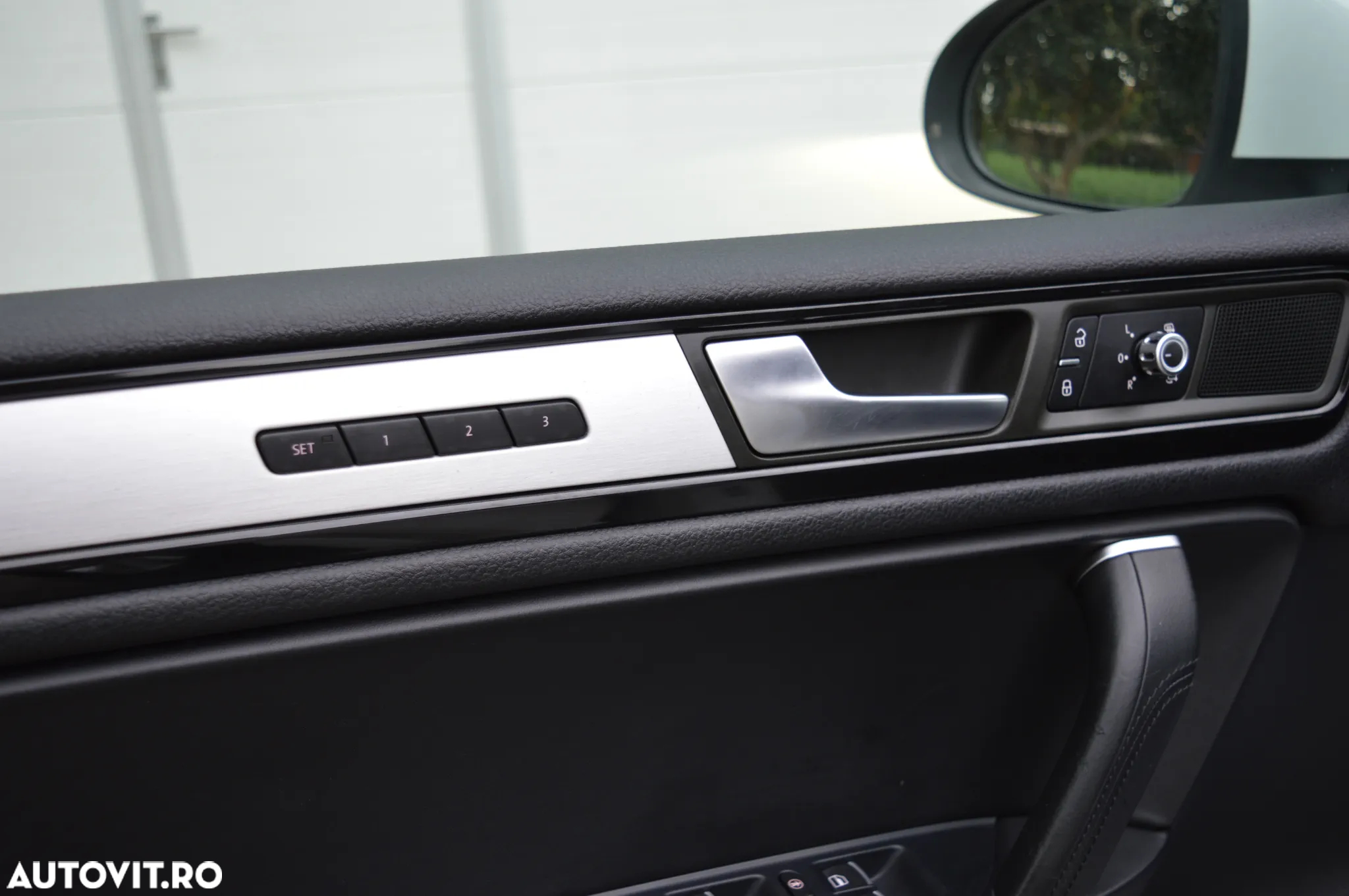 Volkswagen Touareg 3.0 V6 TDI BMT - 19