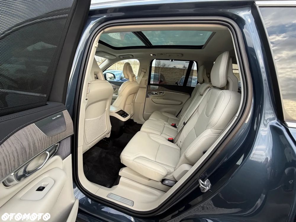 Volvo XC 90 B5 D AWD Geartronic Inscription - 33