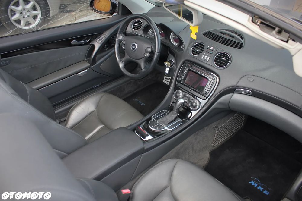 Mercedes-Benz SL 500 - 15