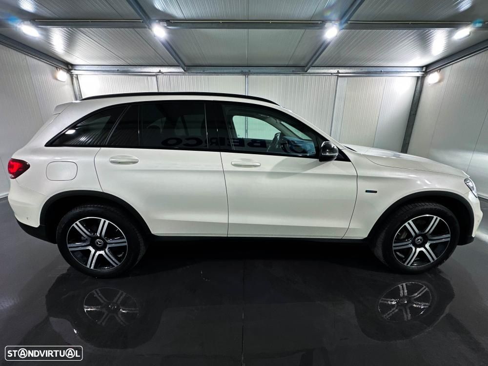 Mercedes-Benz GLC 300 e 4Matic 9G-TRONIC Edition AMG Line - 12