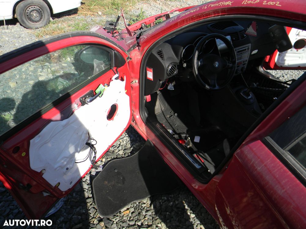 Dezmembrari  Alfa Romeo 147 (937)  2000  > 2010 1.6 16V T.SPARK (937A - 9