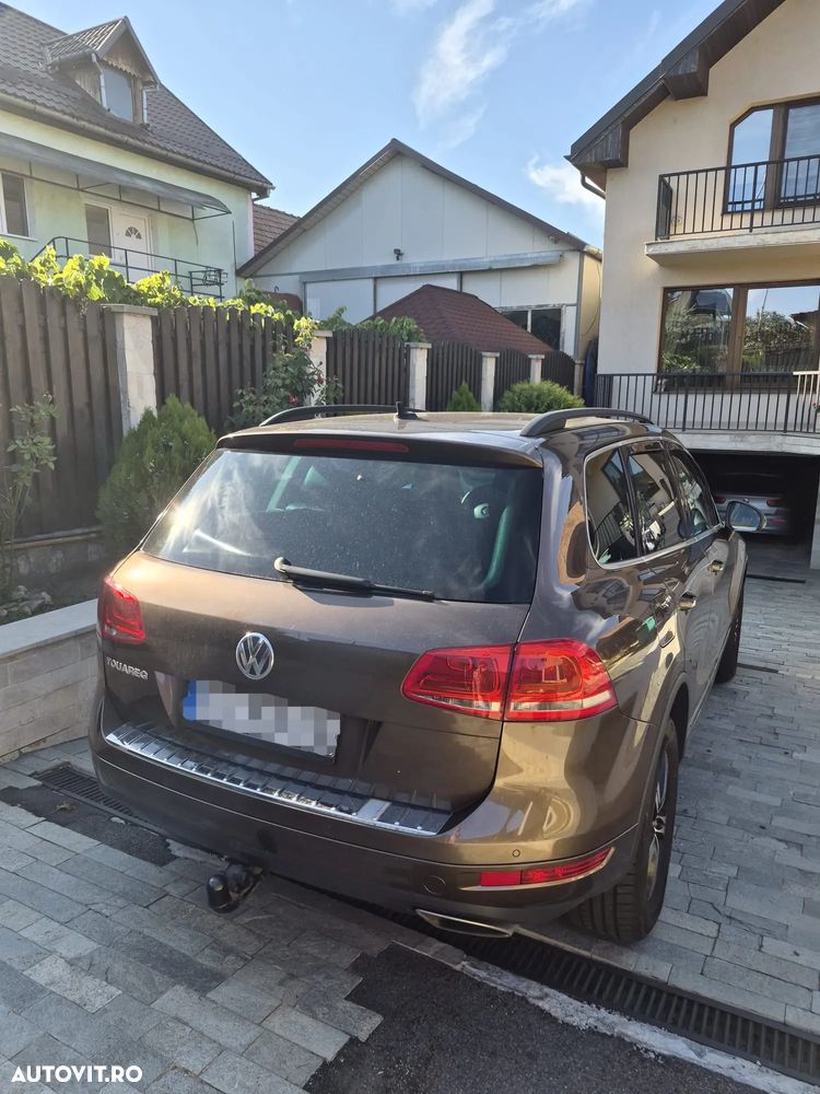 Volkswagen Touareg 3.0 V6 TDI BMT - 9