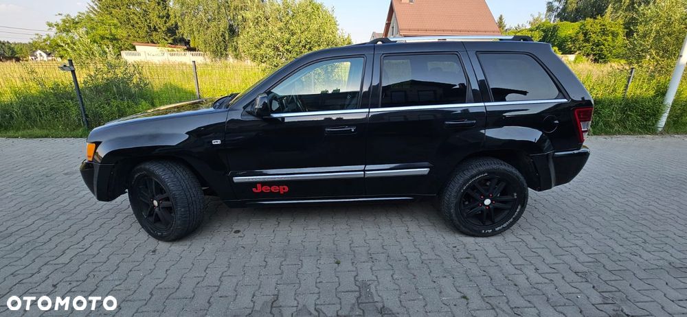 Jeep Cherokee - 3