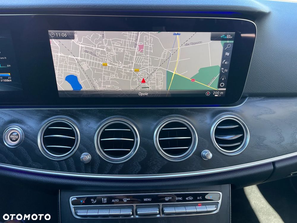 Mercedes-Benz Klasa E 220 d 4Matic T 9G-TRONIC Sportstyle Edition - 15