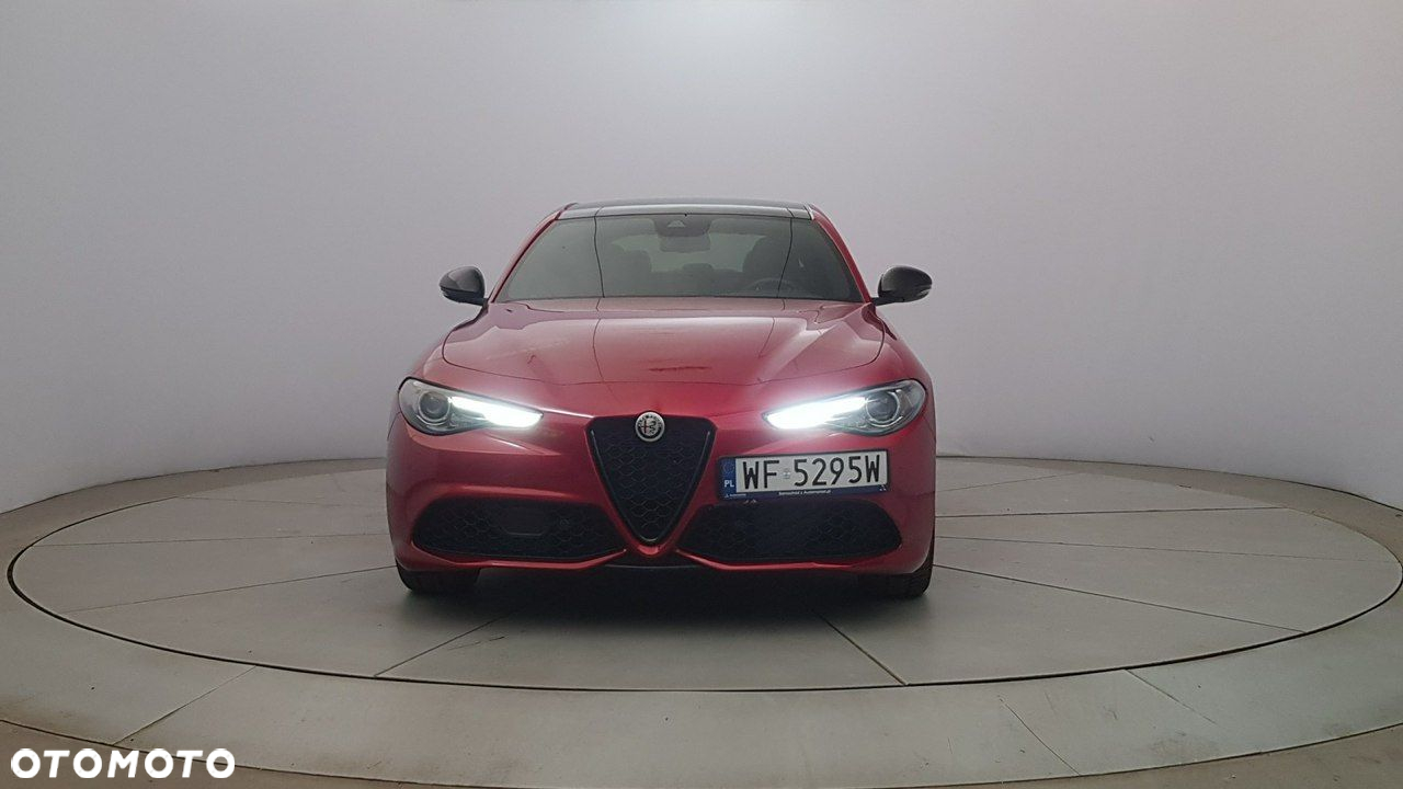 Alfa Romeo Giulia - 2