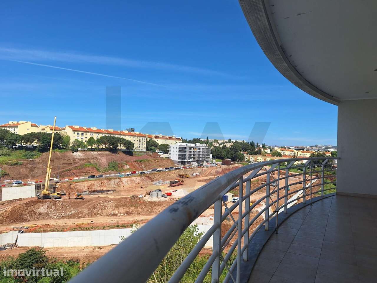 Apartamento T3 com varanda e garagem no L Towers, em Paço de Arcos - Grande imagem: 3/24