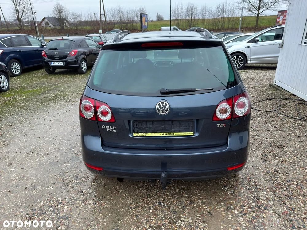 Volkswagen Golf Plus 1.6 TDI BlueMot Comfortline - 9