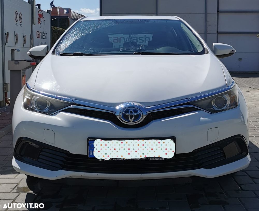 Toyota Auris 1.8 L VVT-i HSD Sol - 5