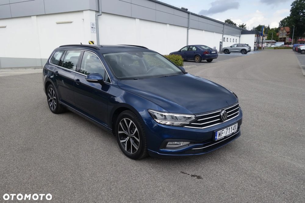 Volkswagen Passat 2.0 TDI EVO Business DSG - 2