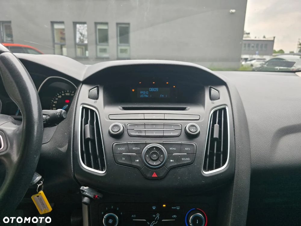 Ford Focus 1.5 TDCi Trend - 11