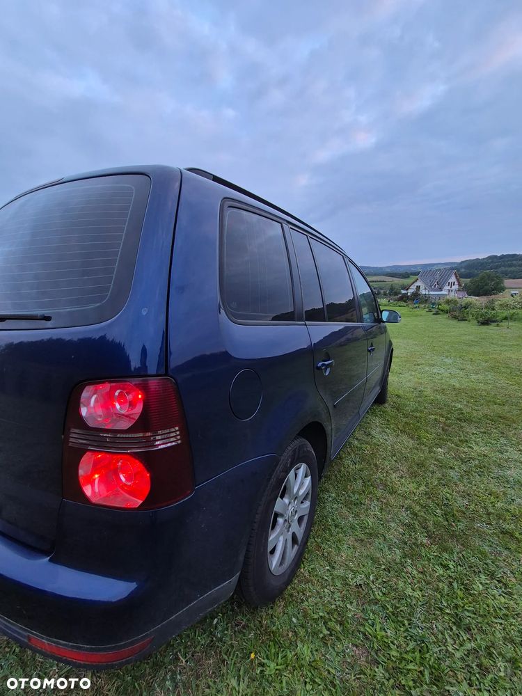 Volkswagen Touran 1.9 TDI Trendline - 5